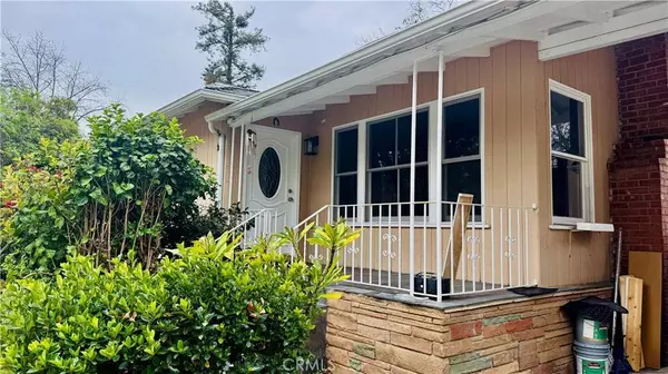 14639 Hamlin ST, Van Nuys, CA 91411