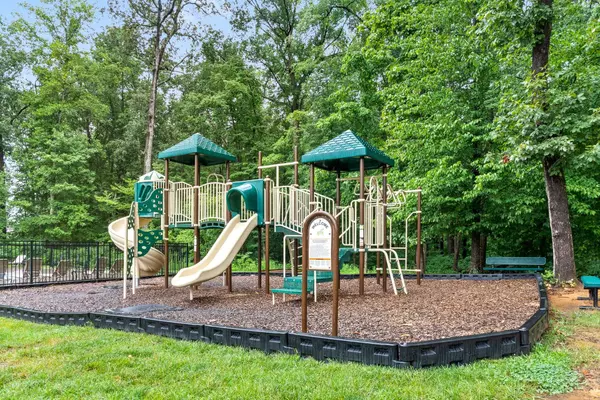 1139 Chagford Dr, Clarksville, TN 37043