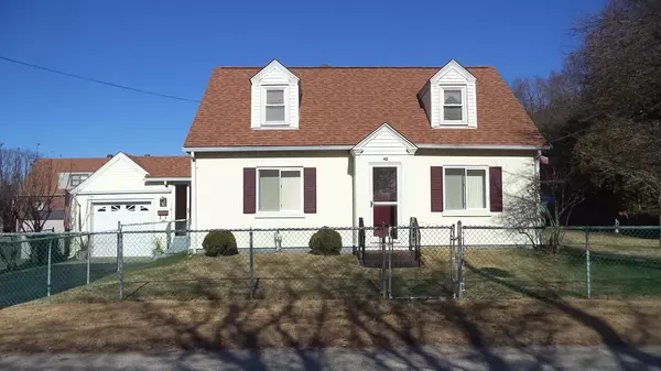 42 Armand Avenue, Woonsocket, RI 02895