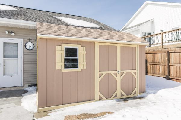 500 Blairs Ferry Road Northeast, Cedar Rapids, IA 52402