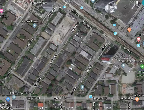 Burnaby, BC V5H 3E1,6789 Dow Avenue