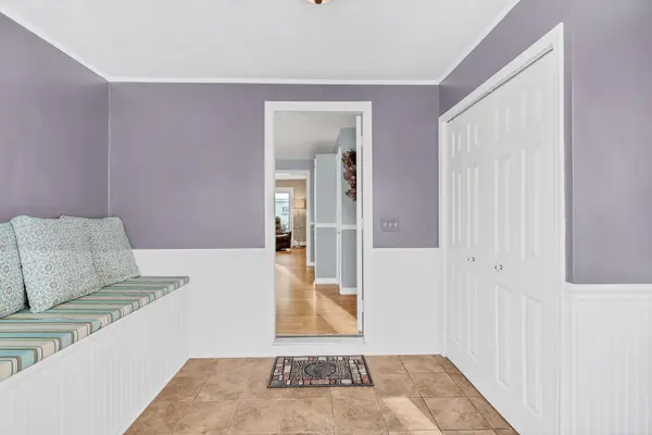 635 South Main Street, Pascoag, RI 02859