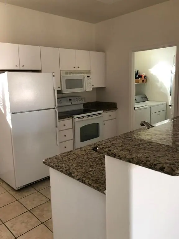 9550 East Thunderbird Road #227, Scottsdale, AZ 85260