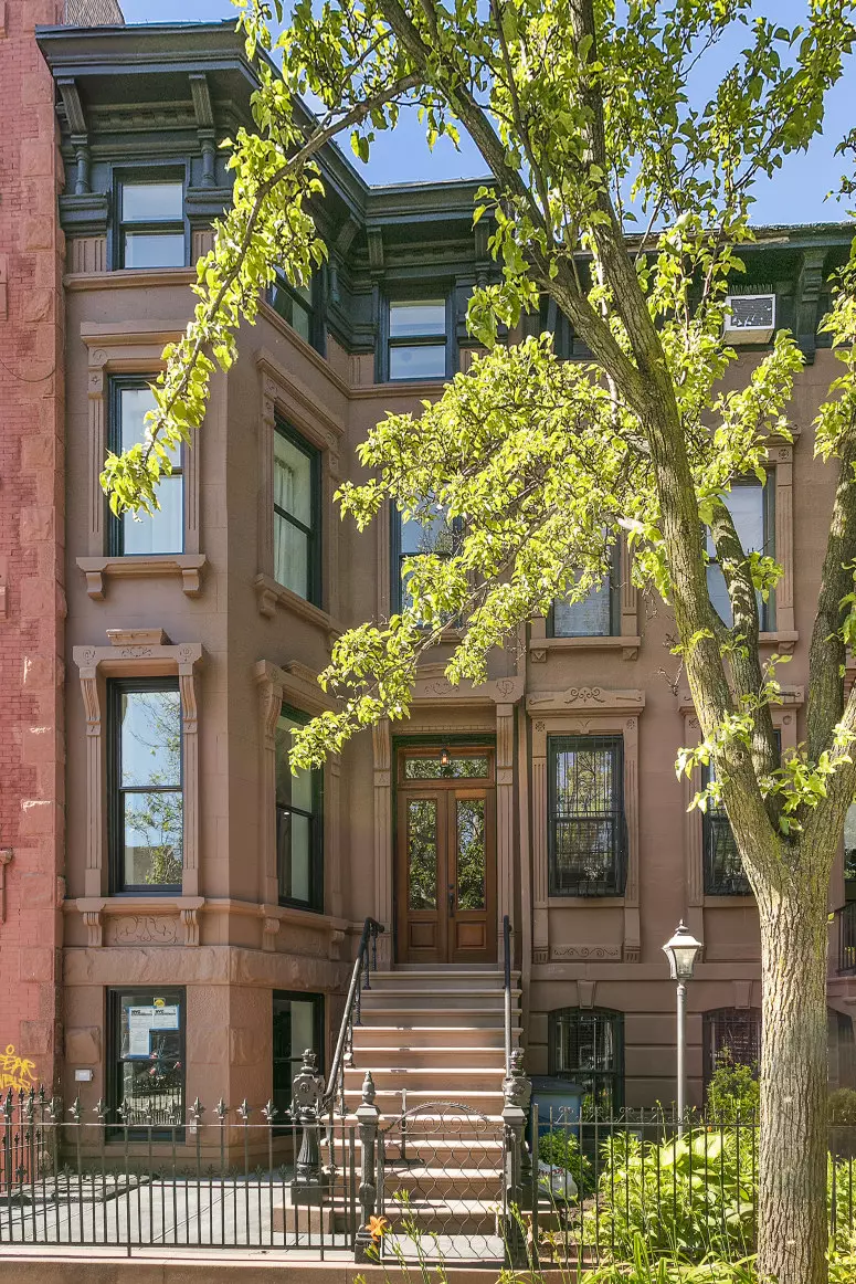 NY 11233,213 MacDonough Street