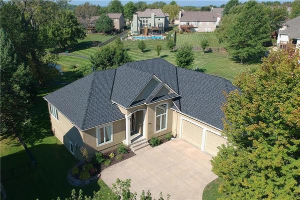 1100 Southwest Crystal Creek Place, Blue Springs, MO 64015