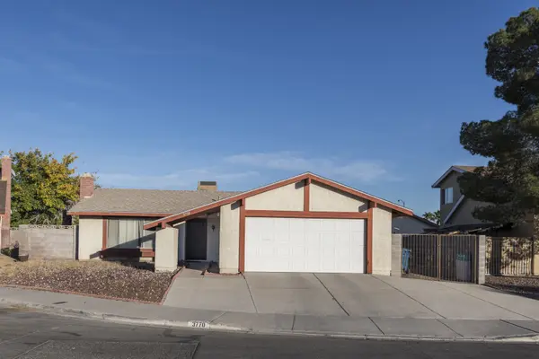 3770 Reflection Way, Las Vegas, NV 89147