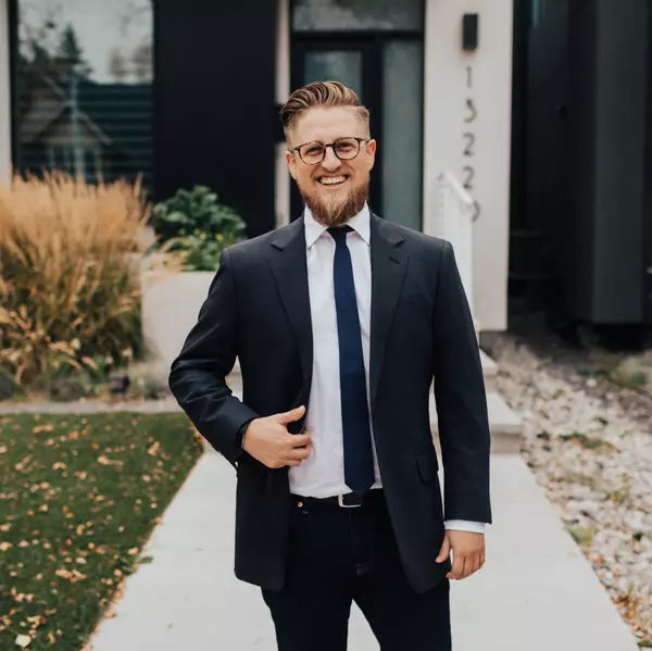 advisor profiles