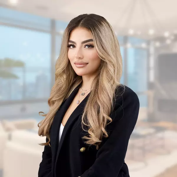 Kiana Azari
