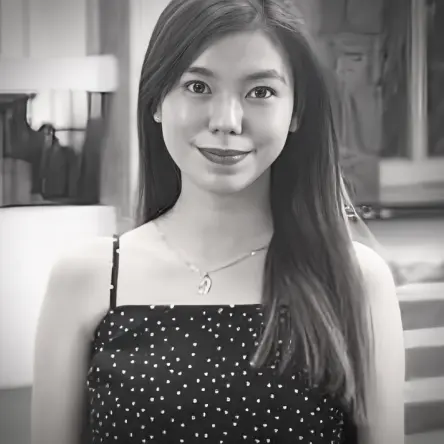 Mia Guzman - EXP REALTY