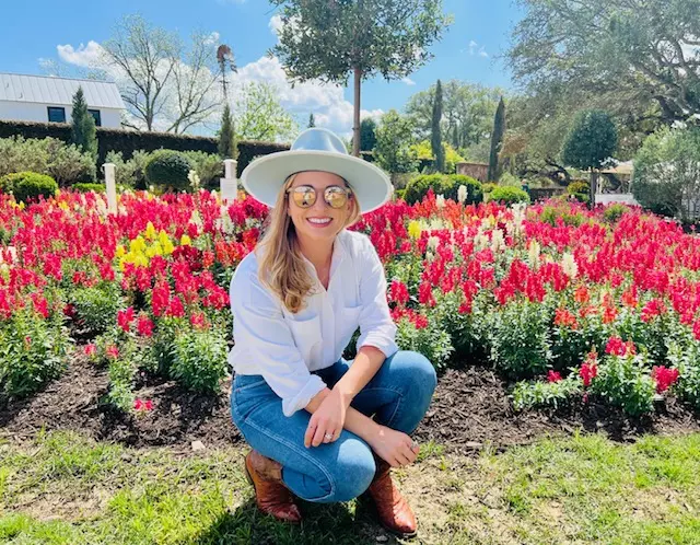 Katie Lane lifestyle