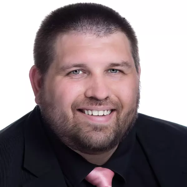 Justyn Vander-Heyden