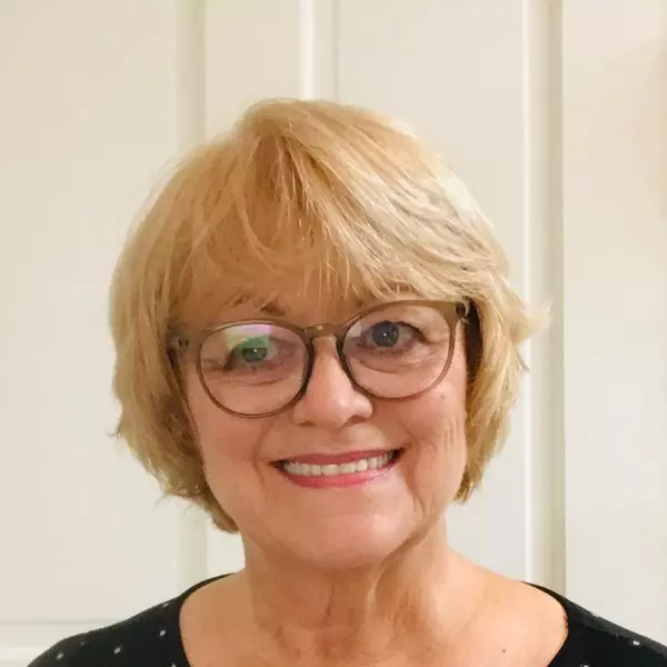 Brenda McDonald CRS GRI