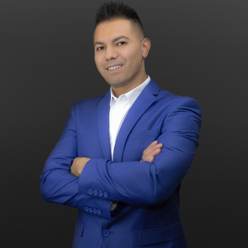 Oscar Veloz