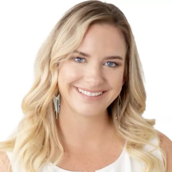 Helen Lewis