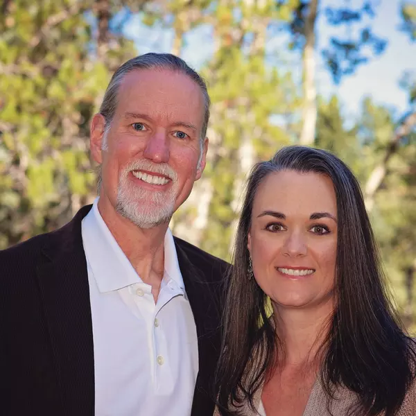 Mark & Shey Stitt