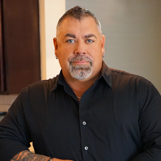 Real Estate Agent Jason Brown Pinnacle Realty Group