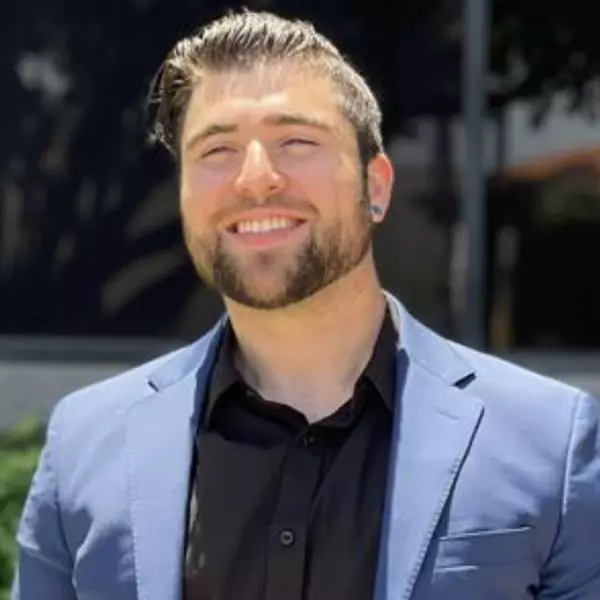 Chris Burgos