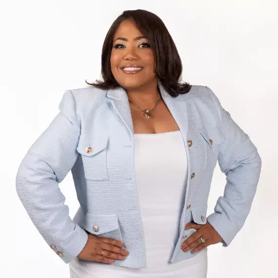 Denise Olivares-Molina