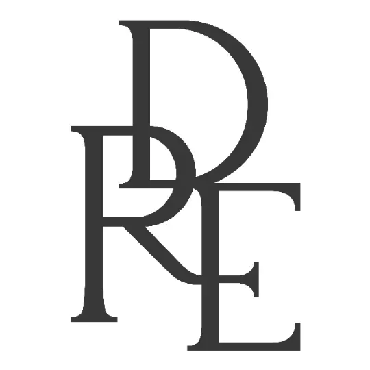 Distinction Real Estate