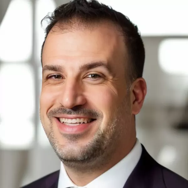 Mike Papakonstantinou