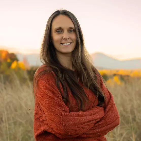 Tonia Wolfe