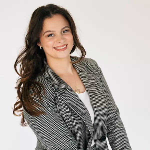 Emine Jusufi Sela