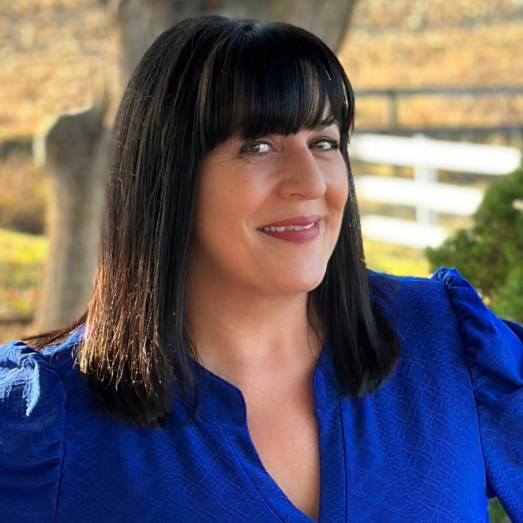 Real Estate Agent Patti King Roberts Realty Group