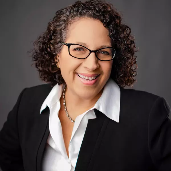 Beth Elmaleh Stapleton