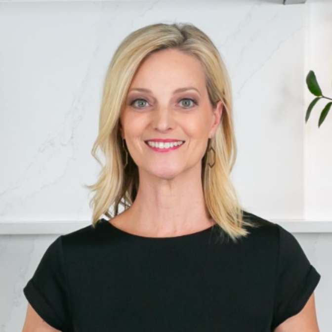 Julie Thomas
