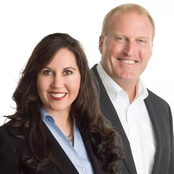 Tiffany Broecker & Todd Reilly