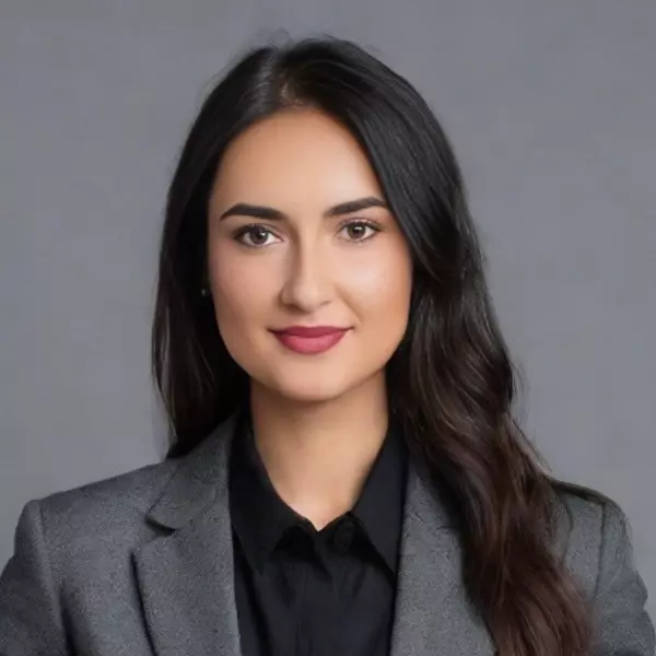 Zhanna Davis
