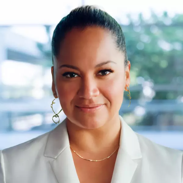 Vanessa Lomeli-Fogarty