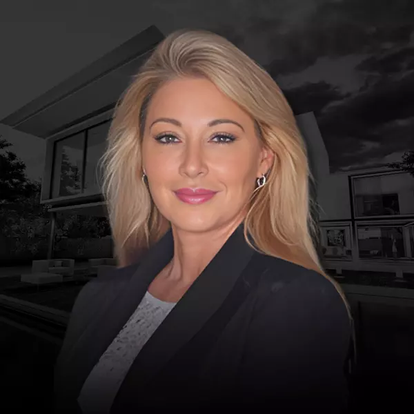 Christine Fox