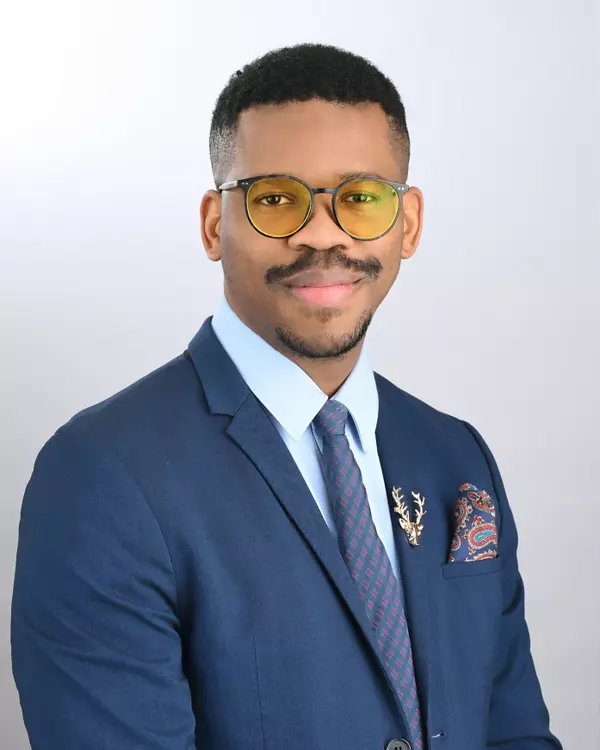 advisor profiles