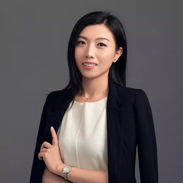 Cristina Huang
