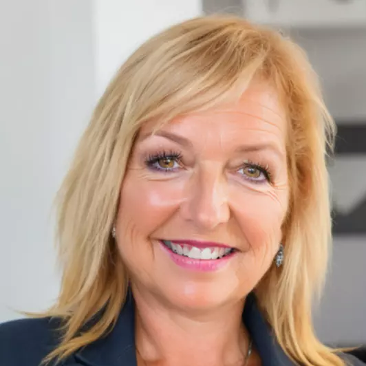 Christine Hogan
