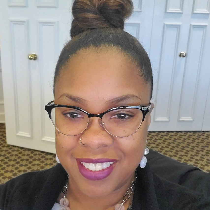 Leslie Davis