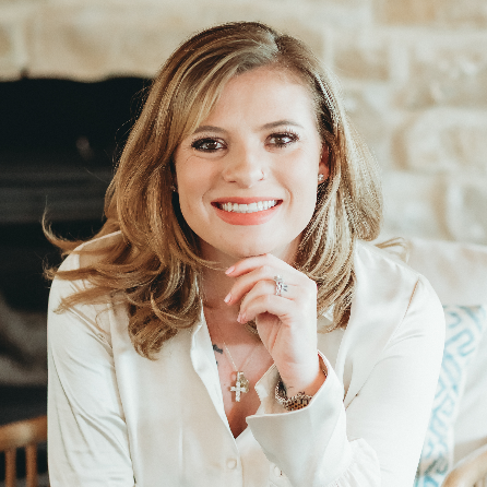 Real Estate Agent – Brittany Reina - HOMESTEAD AND RANCH REAL ESTATE