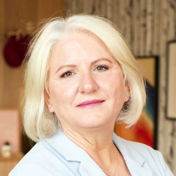 Dina Abdic