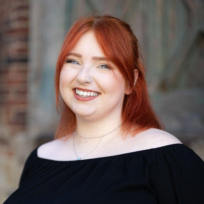 Stacey Yaras, Salesperson