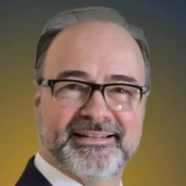 Larry Rubadou
