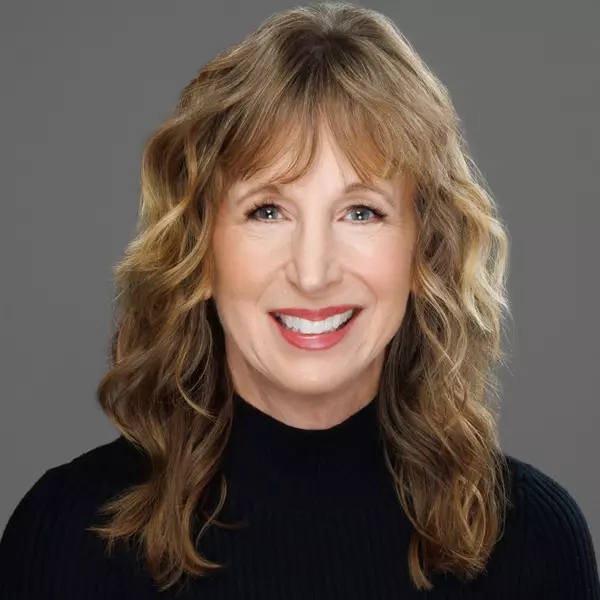 Sandra Gaare