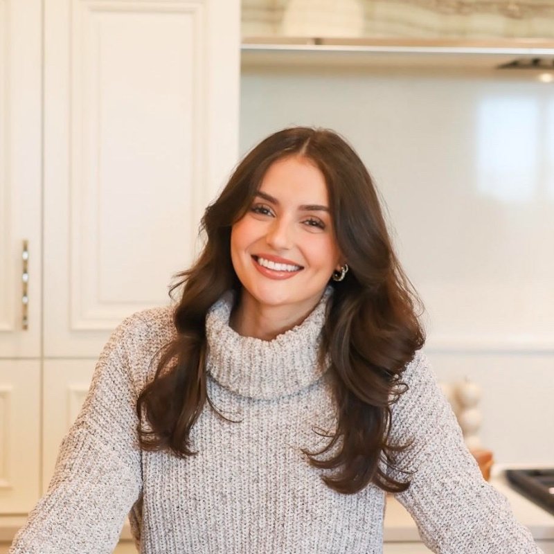 Olivia Guza