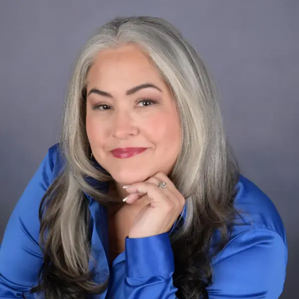 Lisa D Diaz