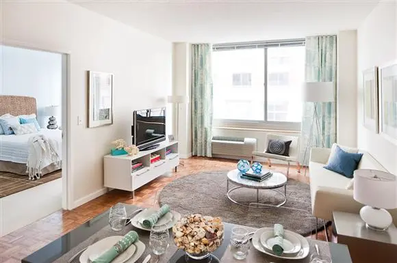 225 Grand Street, Jersey City, NJ 07302