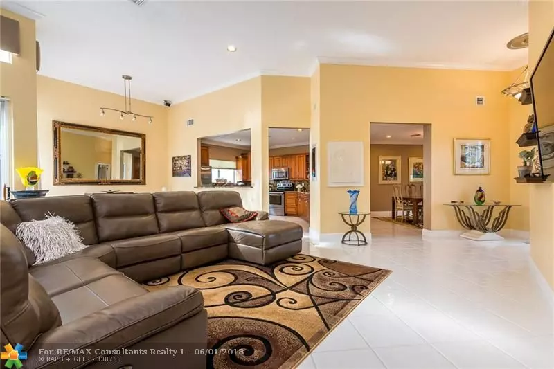 Boca Raton, FL 33496,17050 Newport Club Dr