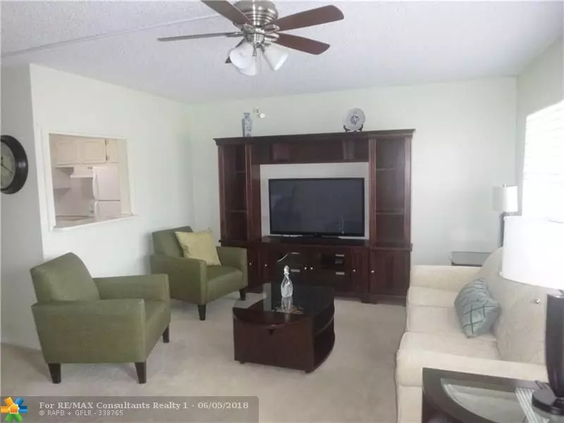 Deerfield Beach, FL 33442,1032 Berkshire B  #1032