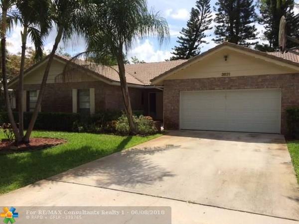 3831 NW 72nd Dr, Coral Springs, FL 33065