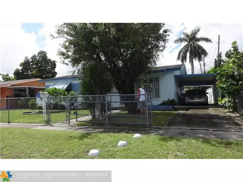 322 E 62nd St, Hialeah, FL 33013