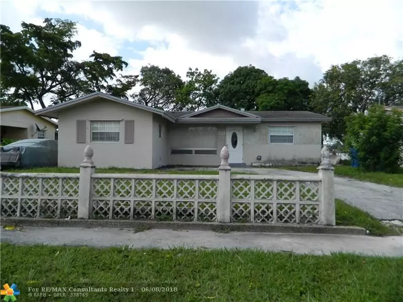 2220 NW 10th Ct, Pompano Beach, FL 33069